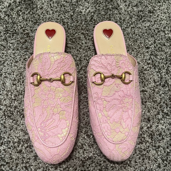 Gucci Loafers - Picture 1 of 4